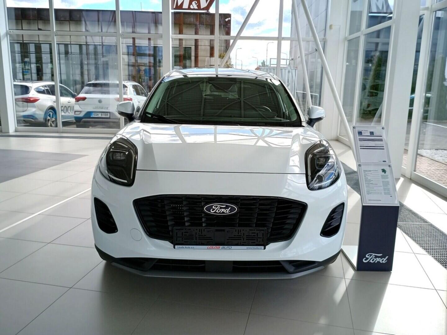 OM51000073_10.webp_Puma Titanium 1,0 EcoBoost Hybrid (mHEV) 92 kW