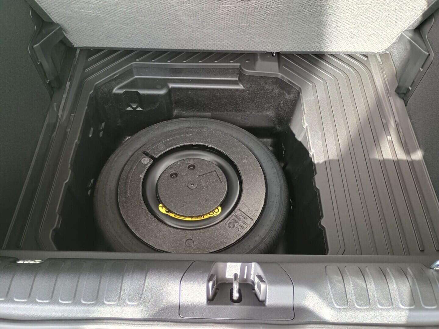 OM51000073_25.webp_Puma Titanium 1,0 EcoBoost Hybrid (mHEV) 92 kW