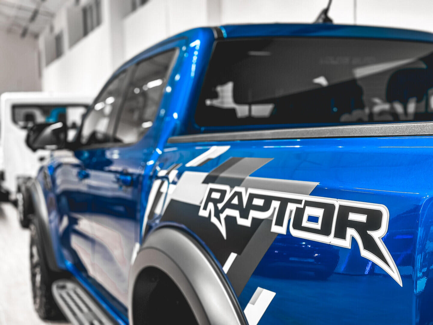 OM51000098_16.webp_Raptor Double Cab 3,0 EcoBoost V6 Twin-Turbo 215 kW