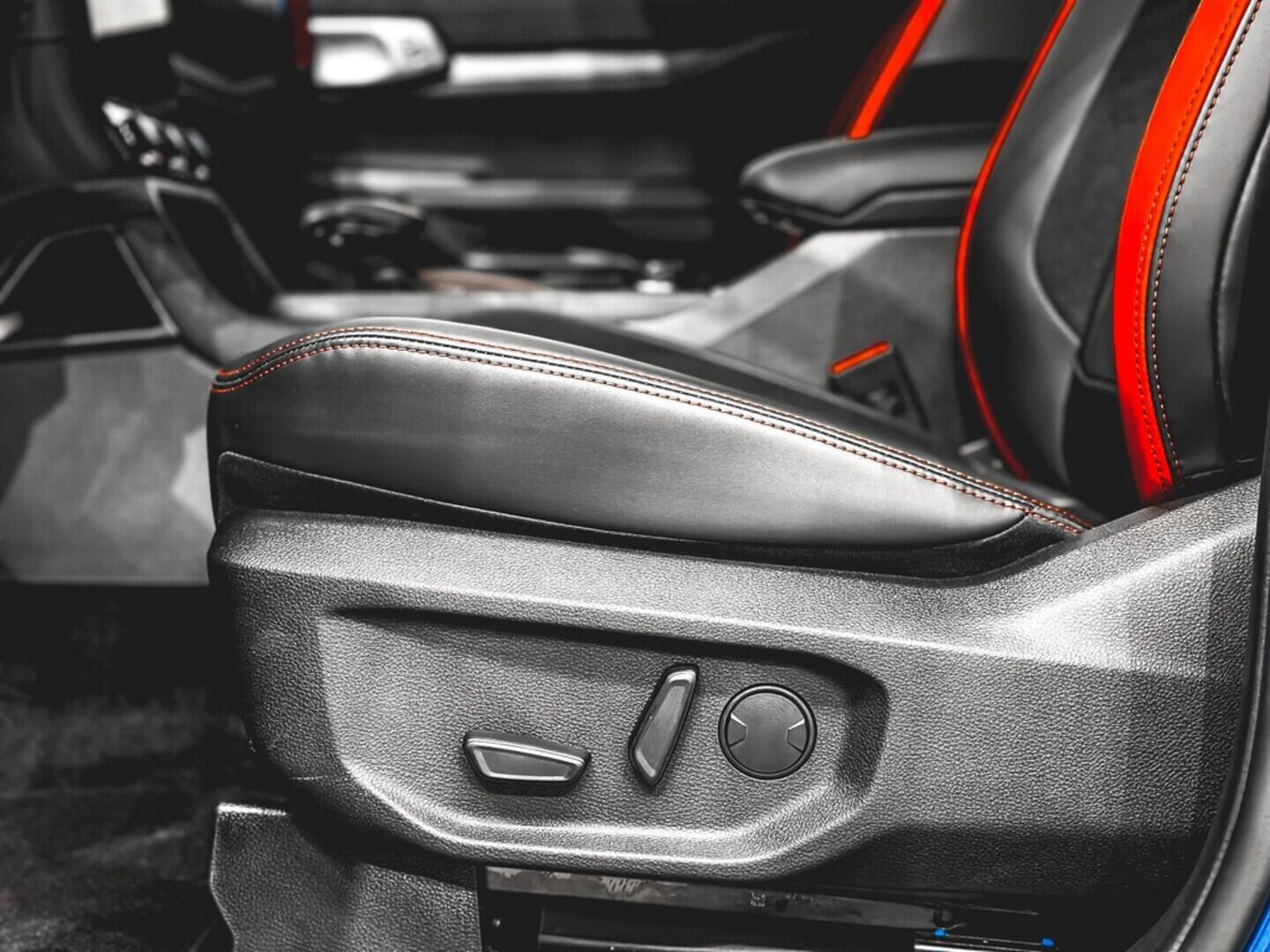 OM51000098_19.webp_Raptor Double Cab 3,0 EcoBoost V6 Twin-Turbo 215 kW