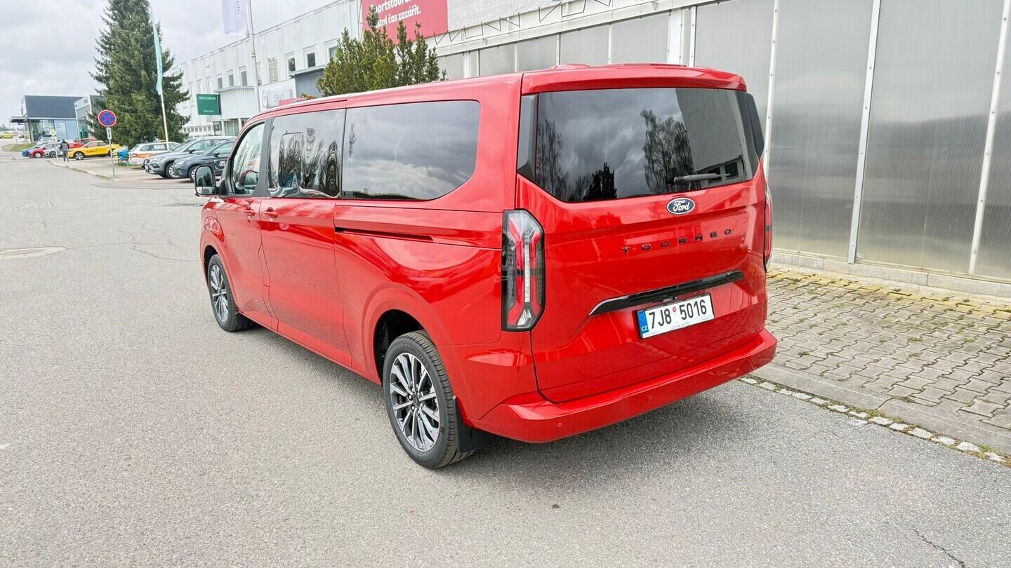 OM51000104_16.webp_Tourneo Custom Titanium X, 2,0 EcoBlue 125 kW L2