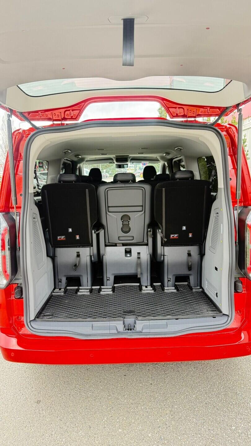 OM51000104_19.webp_Tourneo Custom Titanium X, 2,0 EcoBlue 125 kW L2