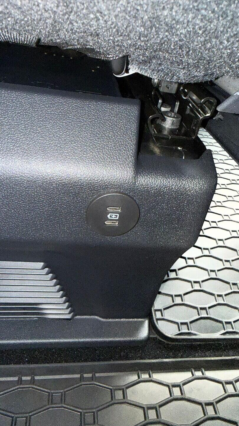 OM51000104_30.webp_Tourneo Custom Titanium X, 2,0 EcoBlue 125 kW L2