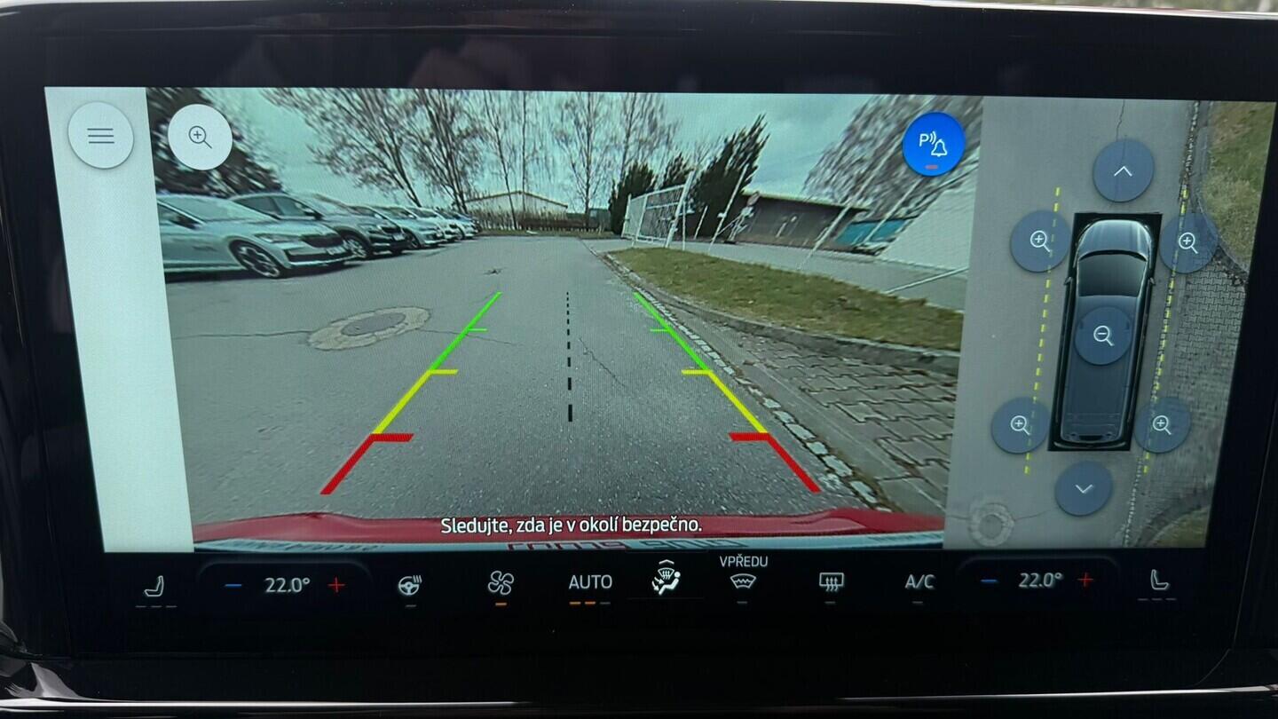 OM51000104_35.webp_Tourneo Custom Titanium X, 2,0 EcoBlue 125 kW L2