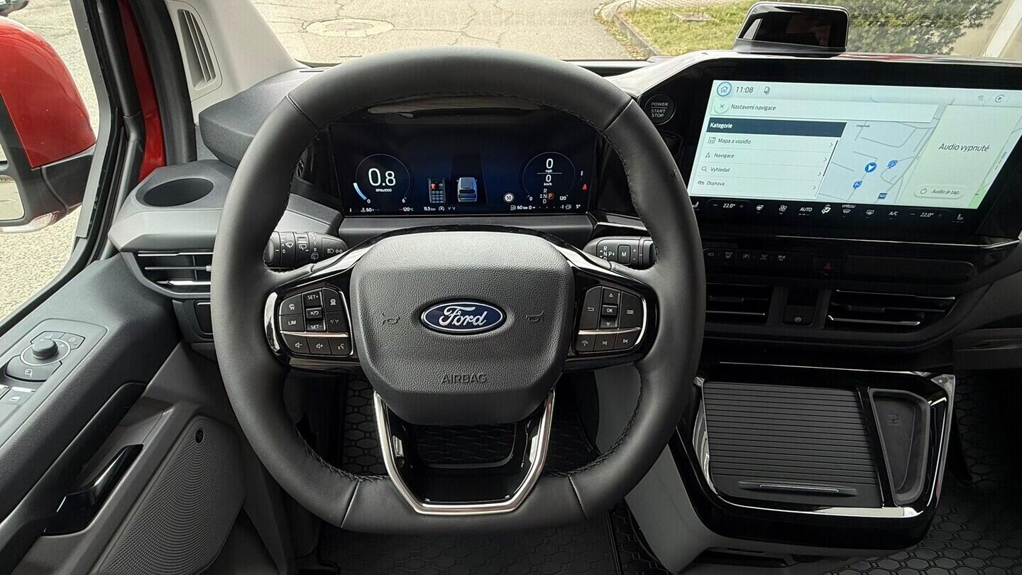 OM51000104_46.webp_Tourneo Custom Titanium X, 2,0 EcoBlue 125 kW L2