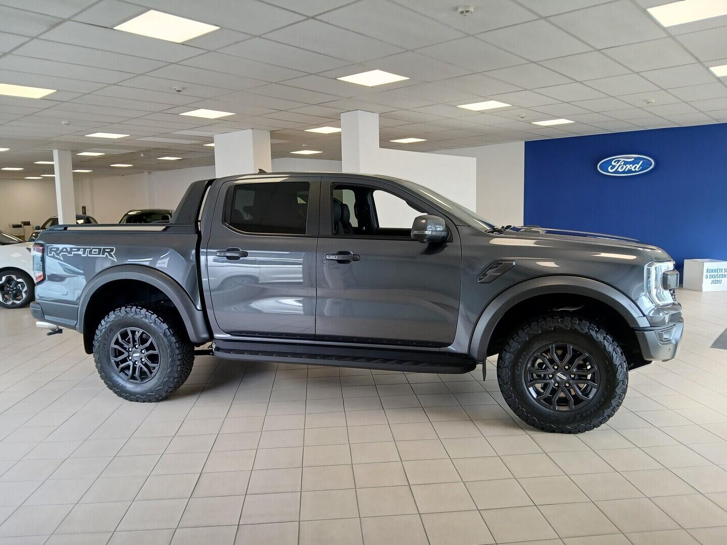 OM51000105_12.webp_Raptor Double Cab 3,0 EcoBoost V6 Twin-Turbo 215 kW