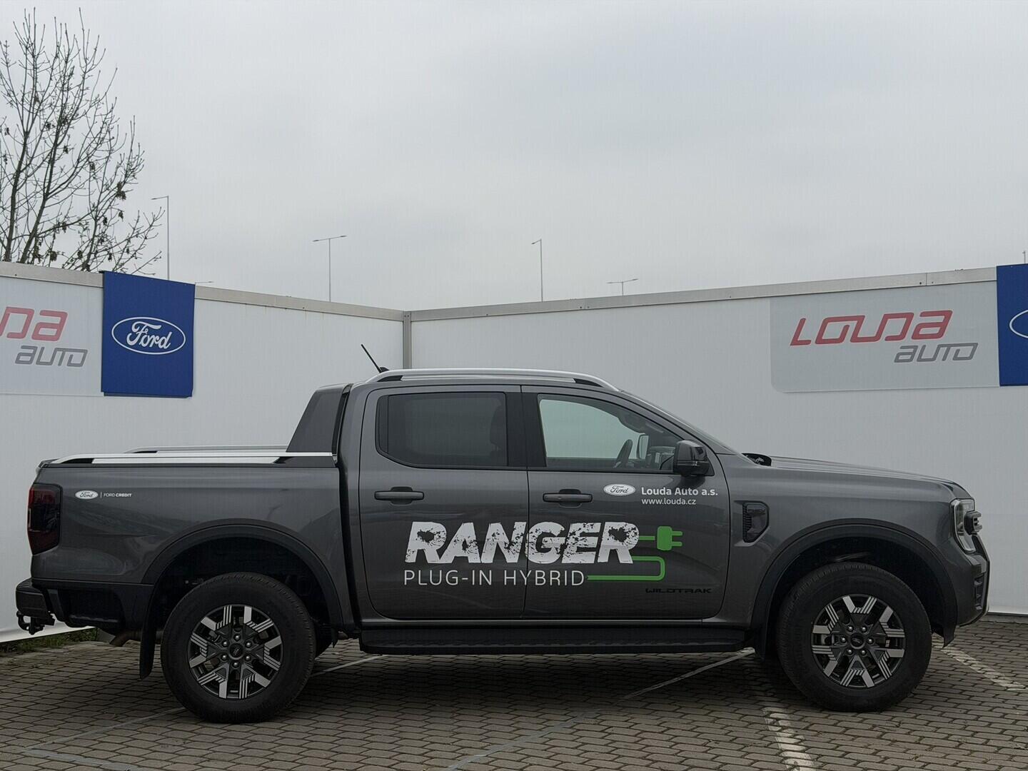 OM51000148_39.webp_Ranger Double Cab 2,3 EcoBoost Hybrid (PHEV) 205 kW