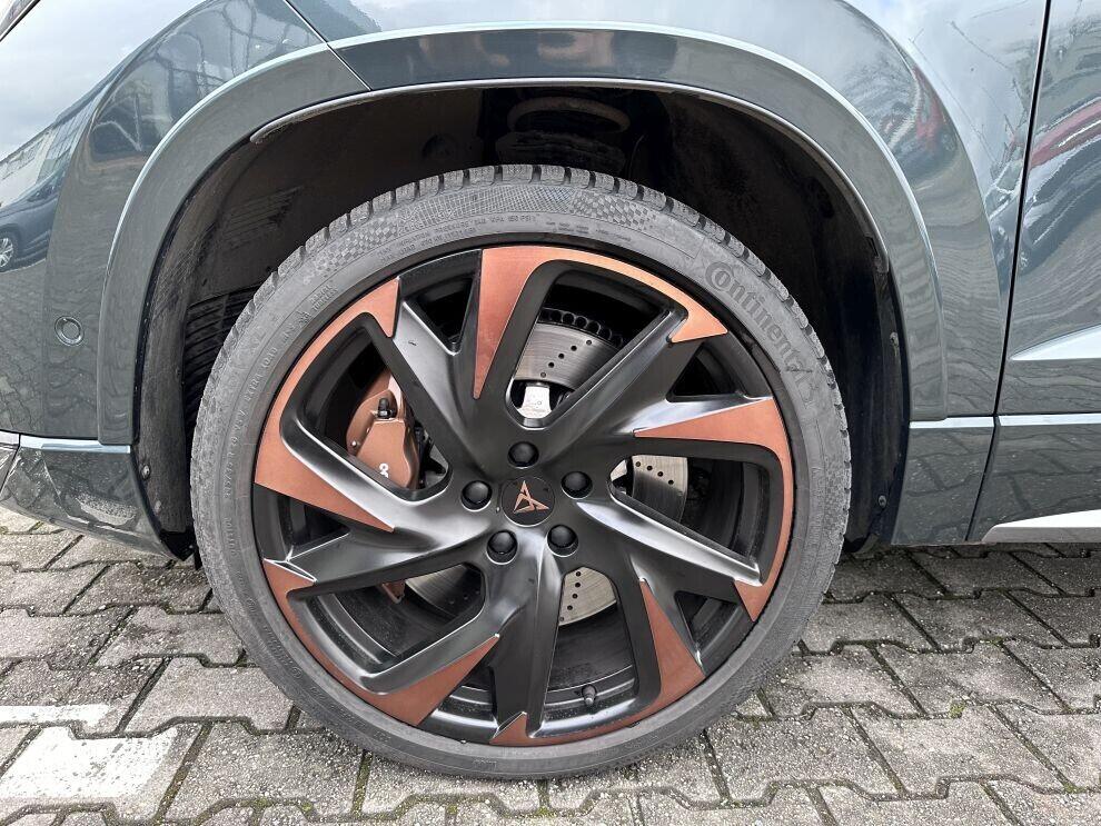 OM61000419_19.webp_Ateca Tribe Edition 2,0 TSI 300 k DSG 4WD 221 kW