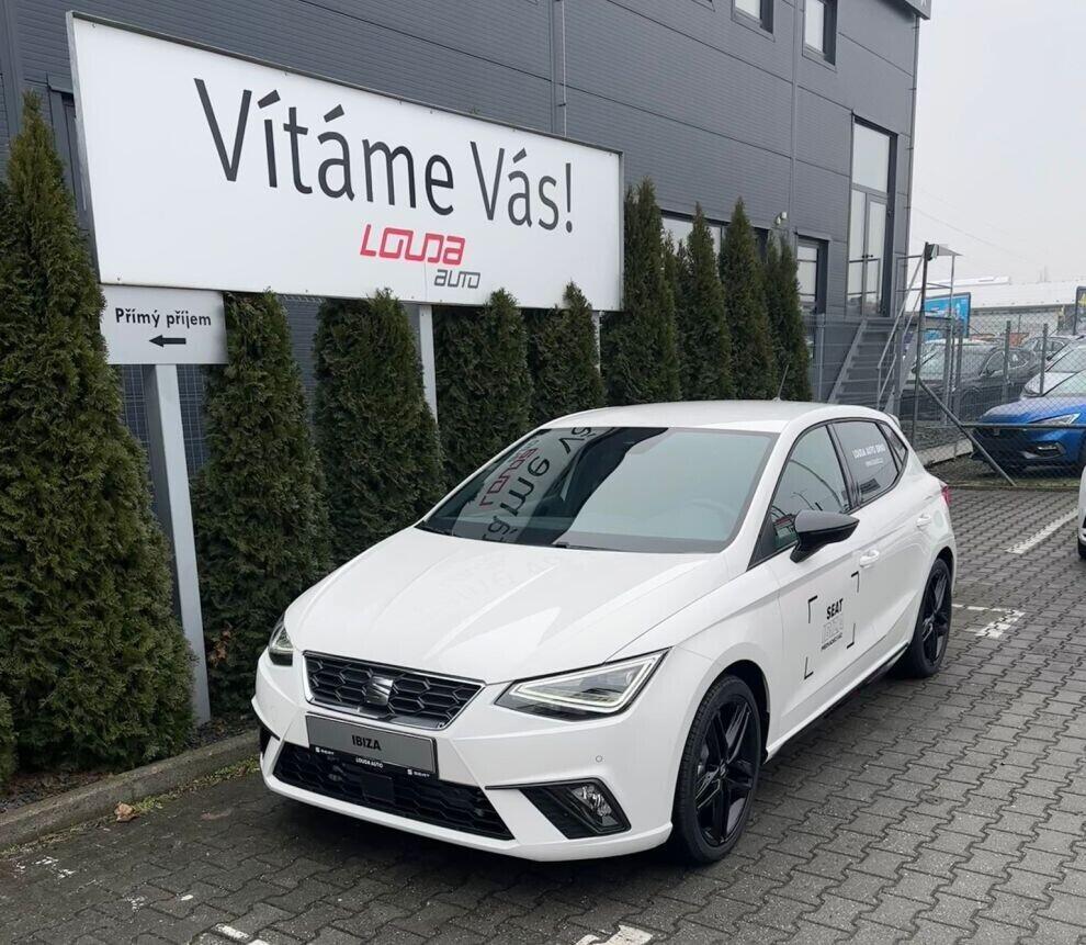 OM61000444_10.webp_Ibiza FR Black Edition 1.0 TSI 110k DSG 81 kW