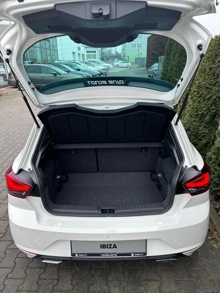 OM61000444_14.webp_Ibiza FR Black Edition 1.0 TSI 110k DSG 81 kW