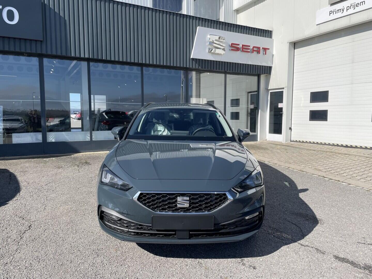 OM61000451_14.webp_Leon SP Style 115 k 1,5 TSI 85 kW