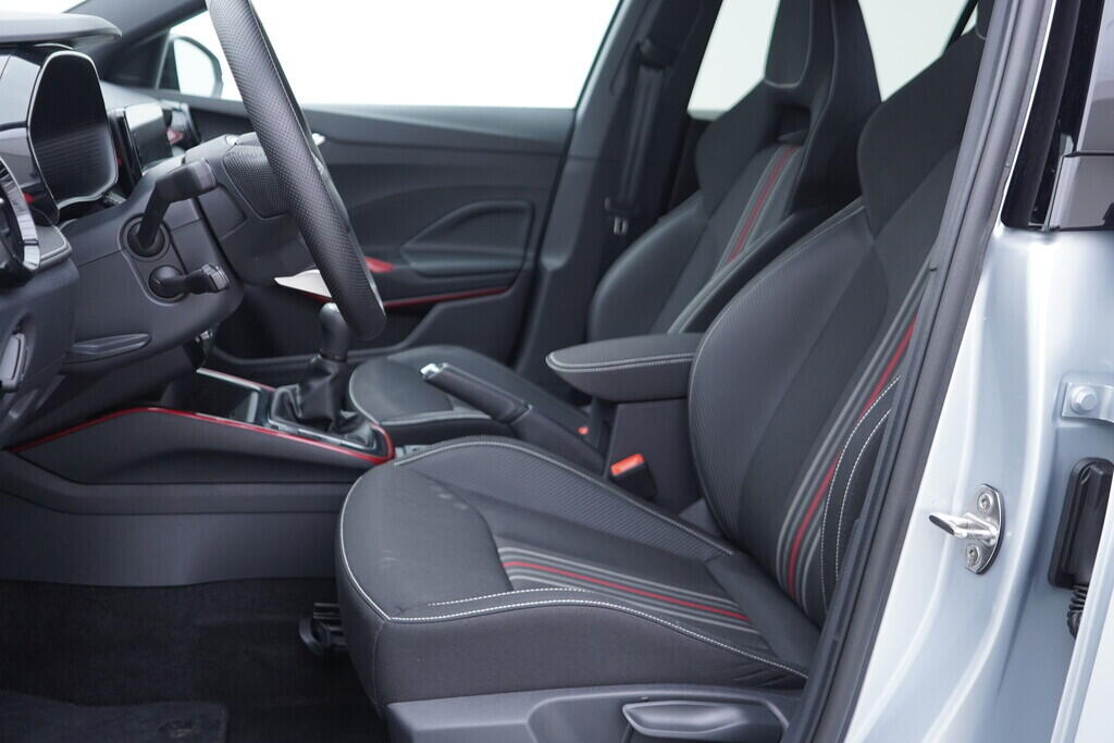 OV190V09860_22.webp_FABIA Monte Carlo 1.0 TSI 85 kW manuál, DPH