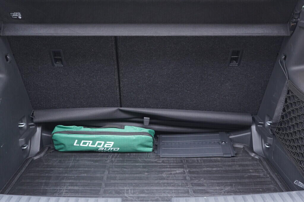 OV190V09860_37.webp_FABIA Monte Carlo 1.0 TSI 85 kW manuál, DPH