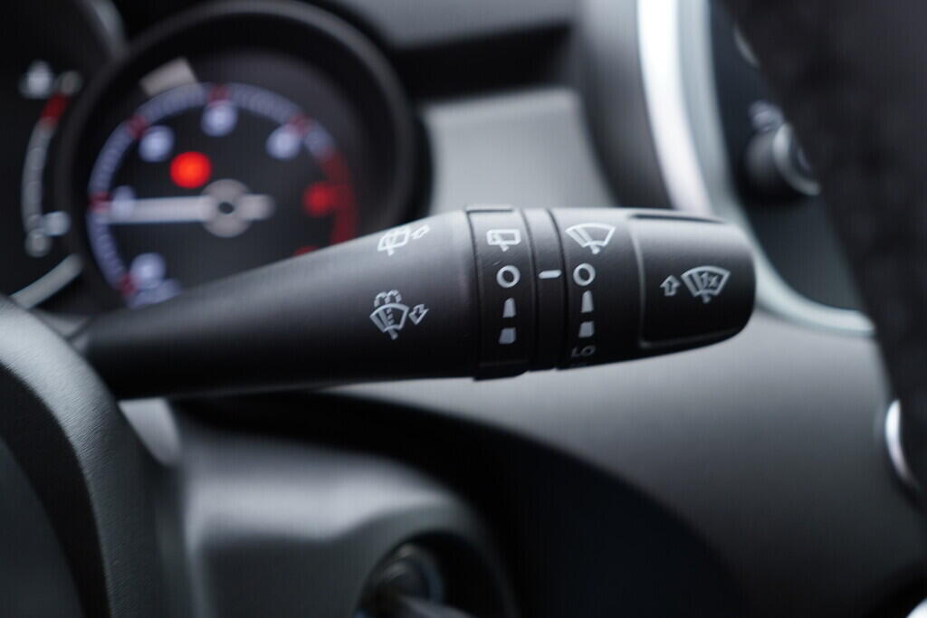 OV190V09899_24.webp_500X  1.2 MultiJet 70 kW manuál, DPH