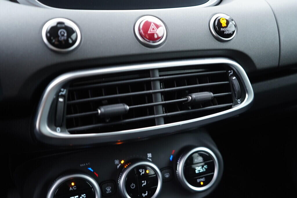 OV190V09899_29.webp_500X  1.2 MultiJet 70 kW manuál, DPH