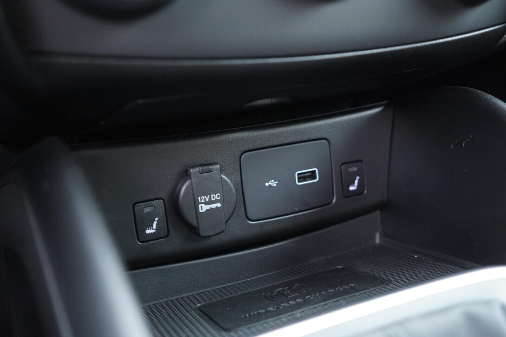 OV190V10531_31.webp_TIPO FireFly 1.0  74 kW manuál, DPH