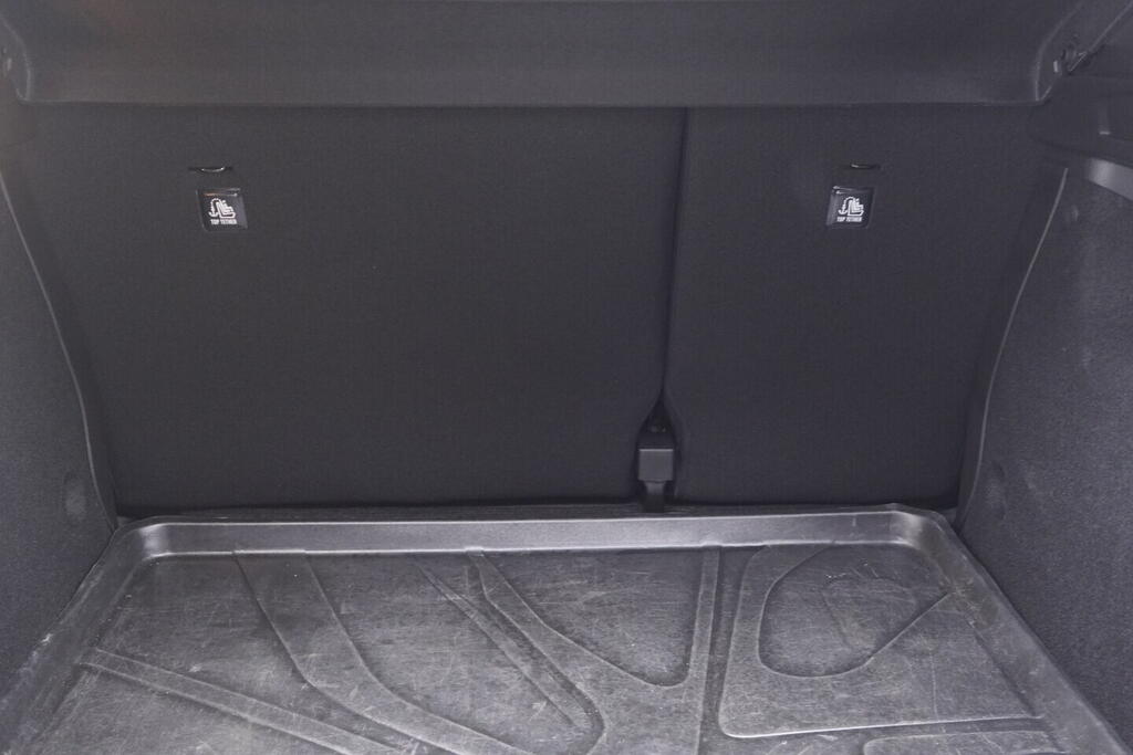 OV190V10531_35.webp_TIPO FireFly 1.0  74 kW manuál, DPH