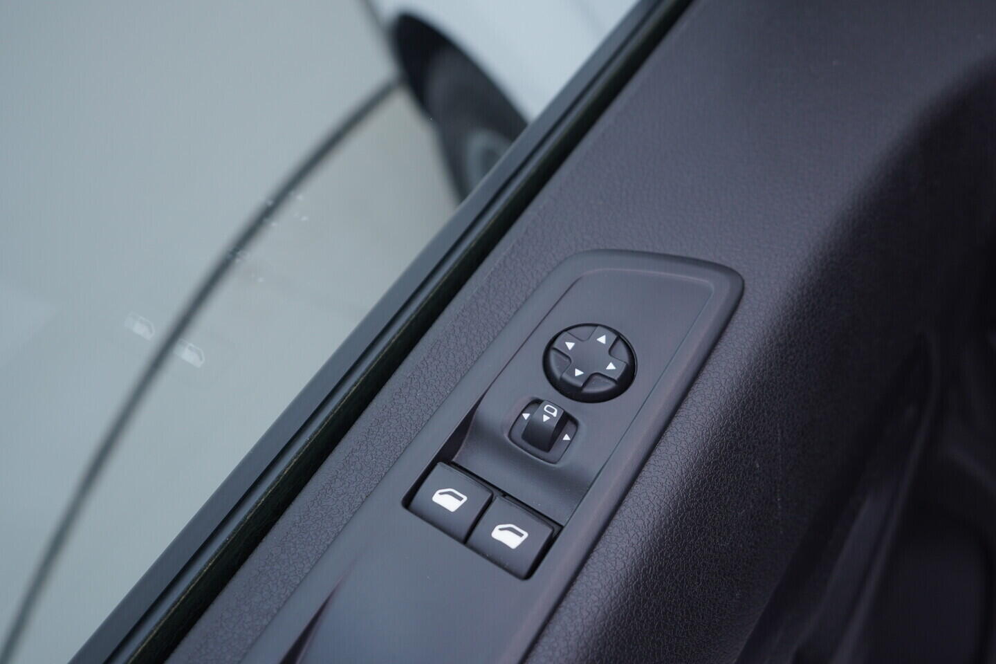 OV190V11238_20.webp_EXPERT  2.0 BlueHDI 145 106 kW manuál, DPH