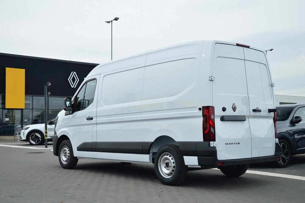 OZ71000597_15.webp_Master Van E-tech Extra L2H2P3  105 kW