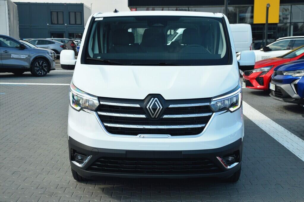 OZ71000635_12.webp_Trafic L2 Combi Van Blue dCi 150 2.0 110 kW