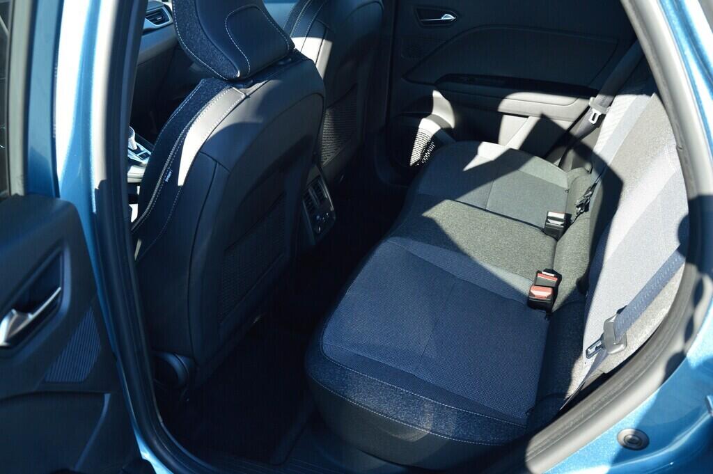 OZ71000665_18.webp_Symbioz Techno Mild Hybrid 140  1,3 103 kW