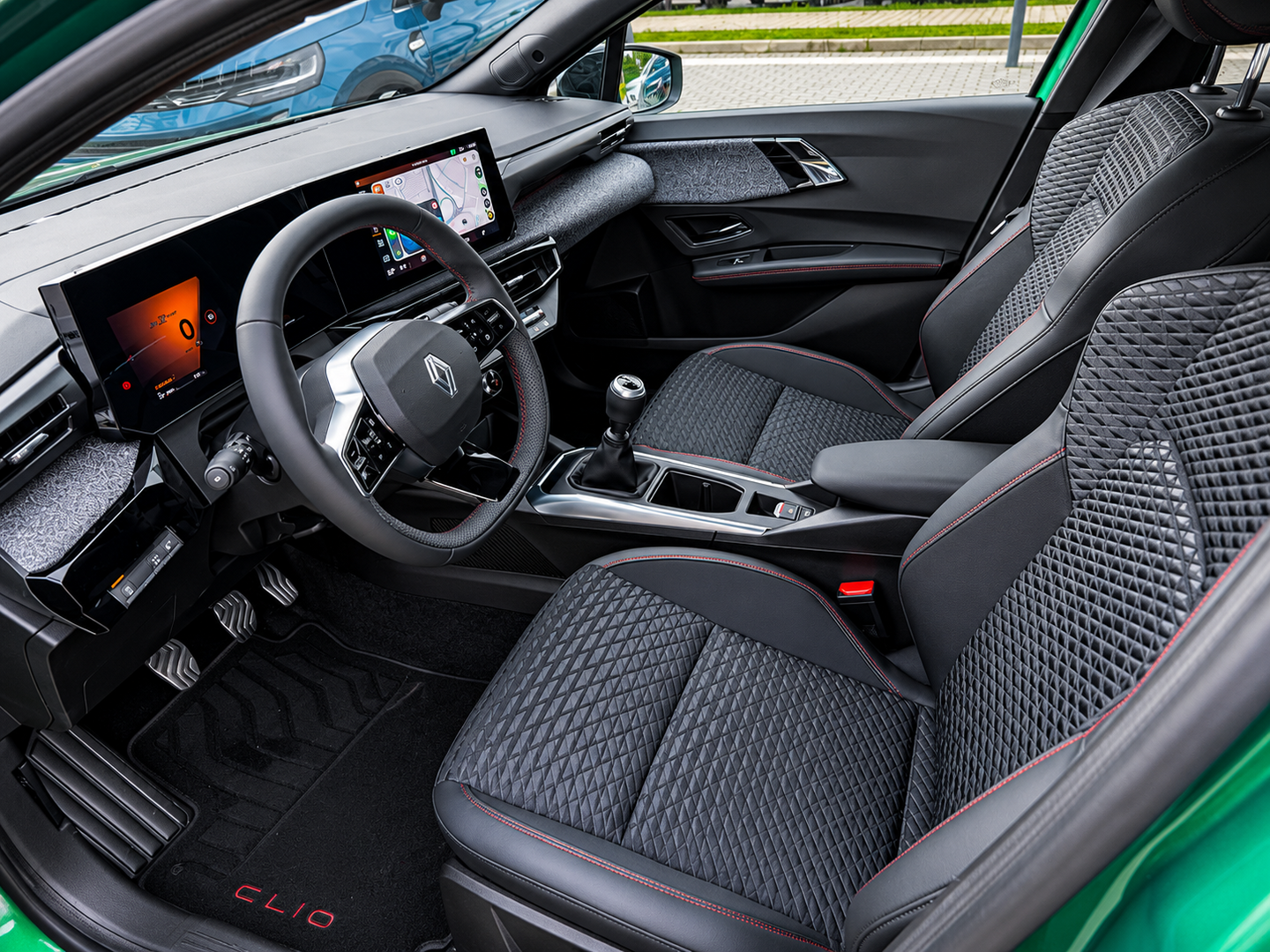 OZ71000746_16.webp_Clio Techno TCe 115  1,2 84 kW