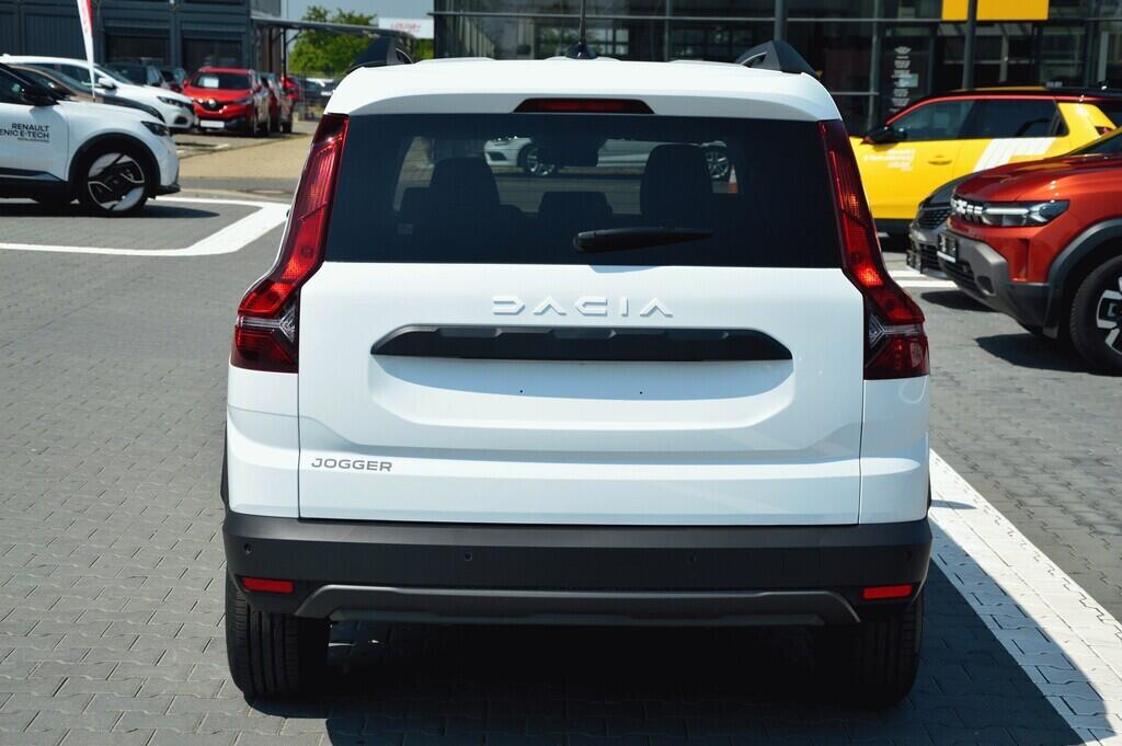 OZ71100813_14.webp_Jogger Expression ECO-G 100 7 míst 1,0 74 kW