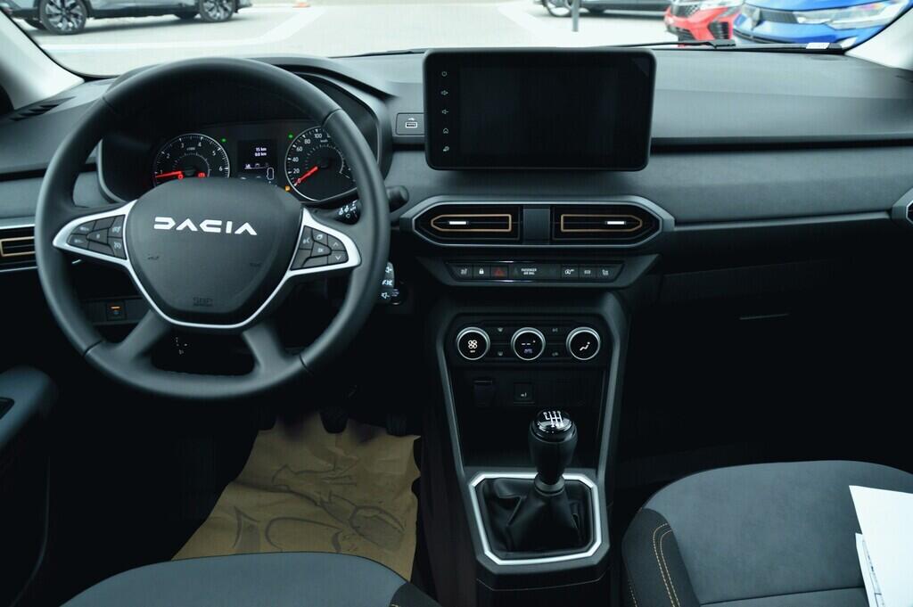 OZ71100815_16.webp_Jogger Extreme ECO- G 100 7 míst 1.0 74 kW