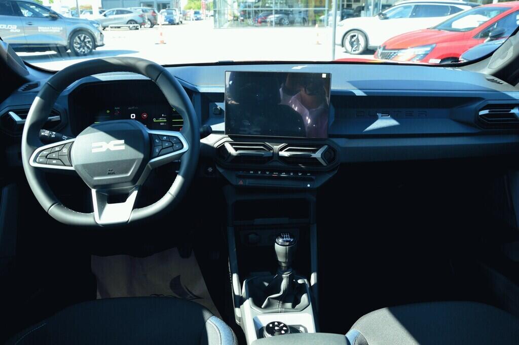 OZ71100857_16.webp_Duster Expression TCe 130 4x4 1.2 96 kW