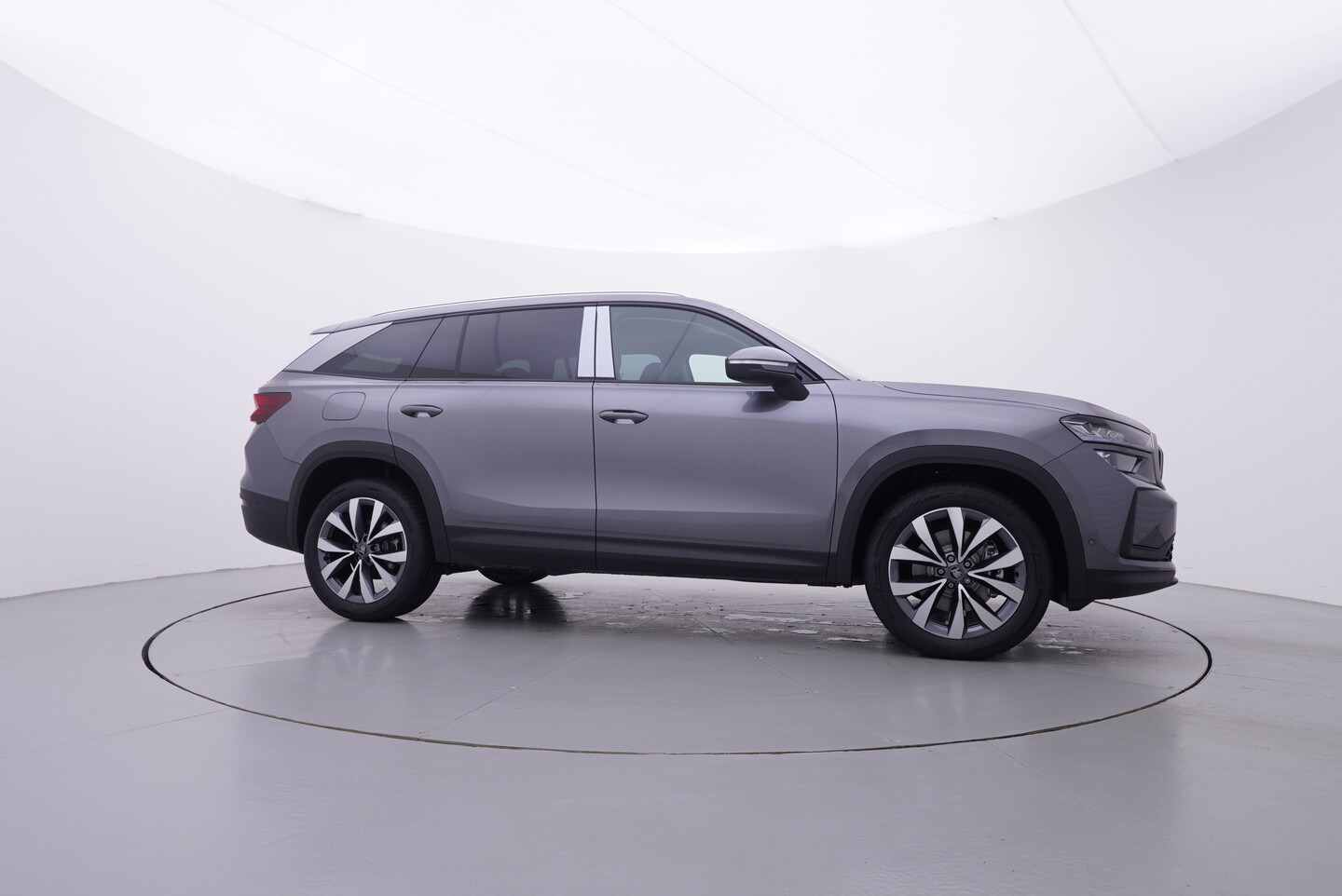 V190-360-A-20260514-172106.webp