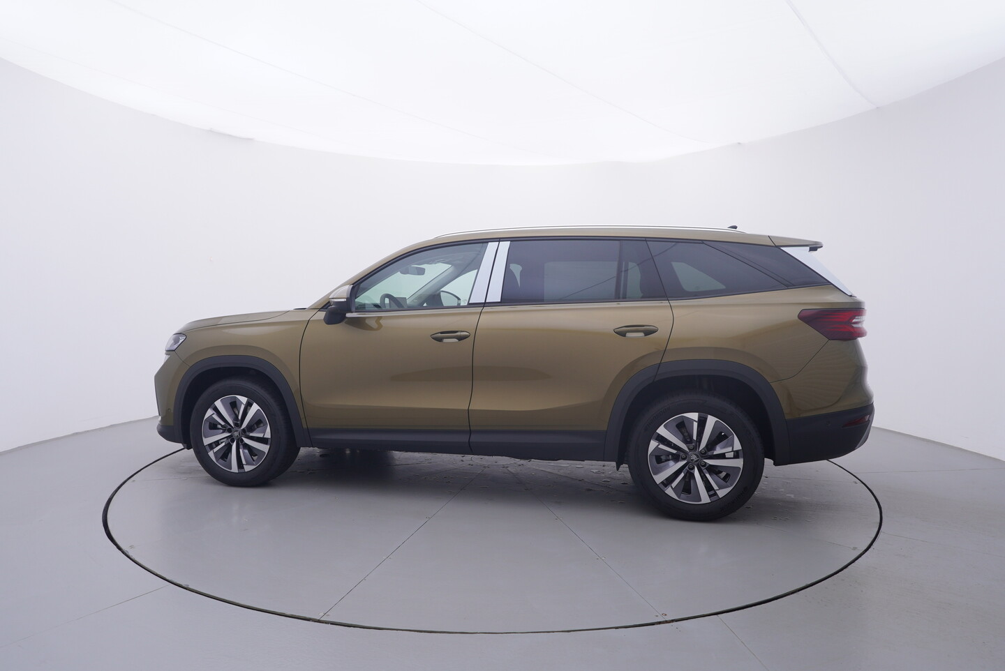 V190-360-B-20260529-190657.webp