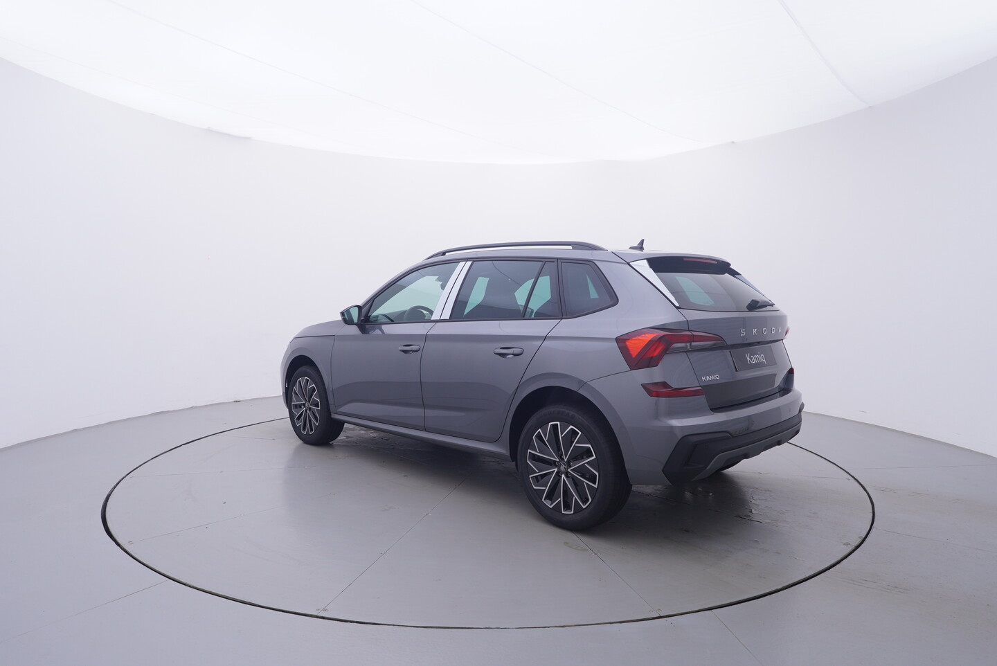 V190-360-B-20260611-160946.webp