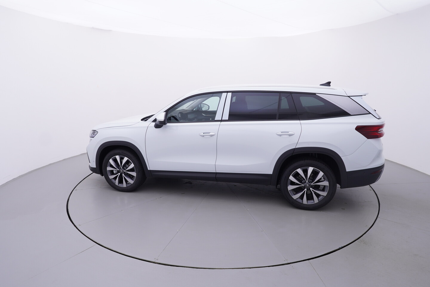 V190-360-C-20260521-160544.webp