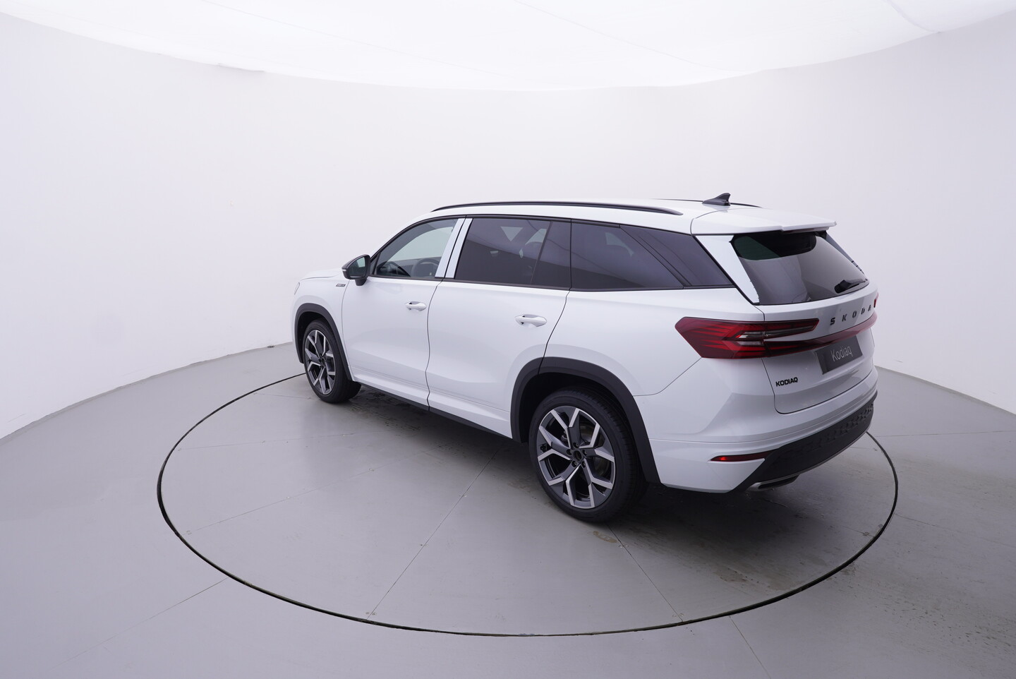 V190-360-C-20260530-170516.webp