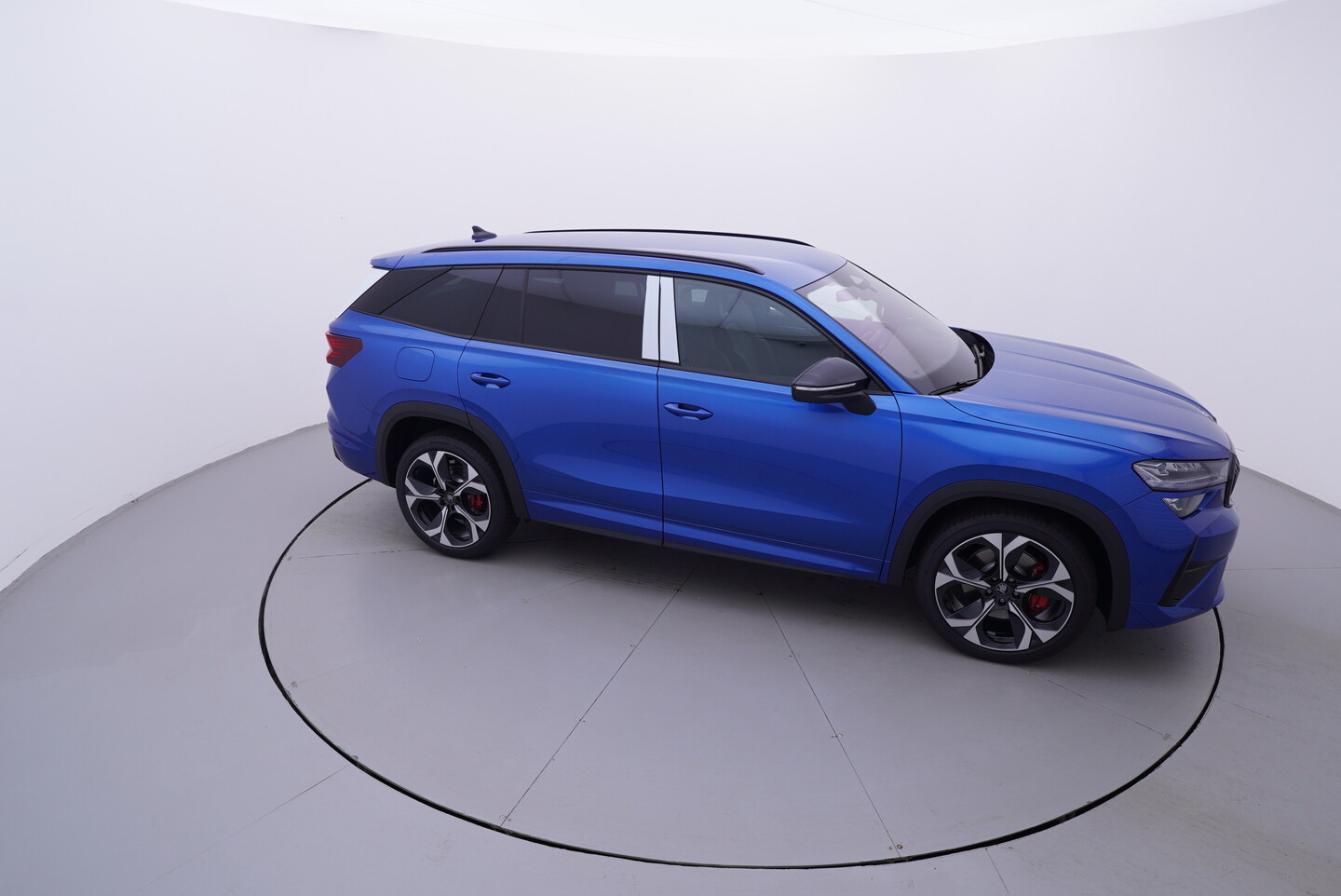 V190-360-D-20260815-132030.webp