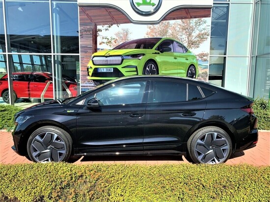 ŠKODA Enyaq Coupé RS 82 kWh 4x4 220 kW_2