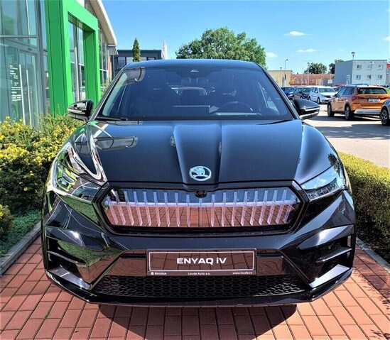 ŠKODA Enyaq Coupé RS 82 kWh 4x4 220 kW_4