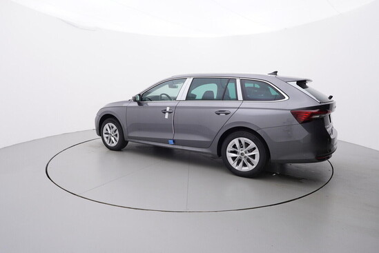 ŠKODA Octavia Combi Top Selection 1,5 TSI 85 kW_3
