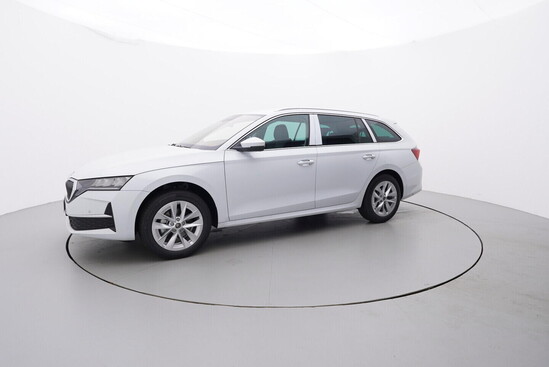 ŠKODA Octavia Combi Top Selection 1,5 TSI 85 kW _2