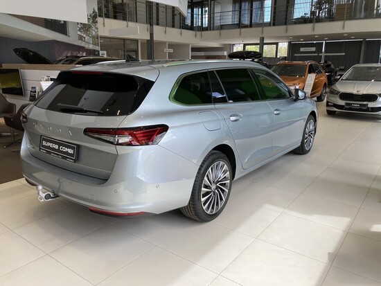 ŠKODA Superb Combi L&K  2,0 TDI 110 kW DSG_3