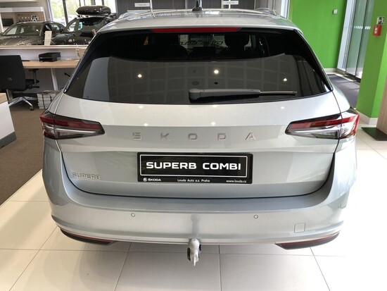 ŠKODA Superb Combi L&K  2,0 TDI 110 kW DSG_4