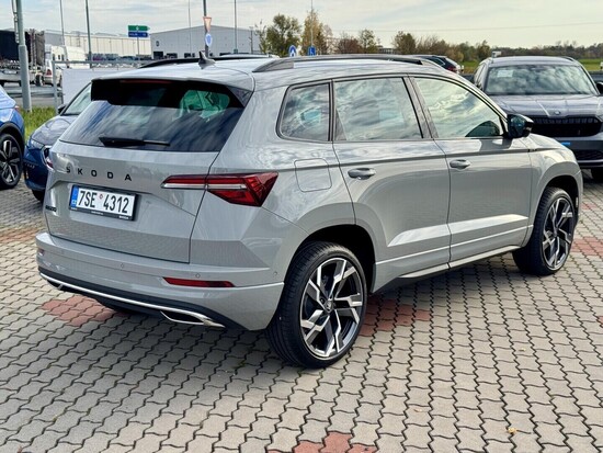 ŠKODA Karoq Sportline 1,5 TSI 110 kW_2