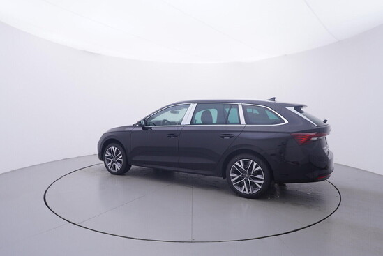 ŠKODA Octavia Combi Selection 2,0 TDI 110 kW_3