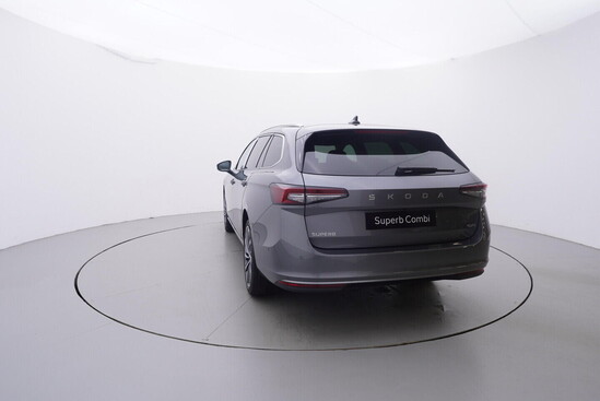 ŠKODA Superb Combi L&K 2,0 TDI 4x4 142 kW_4