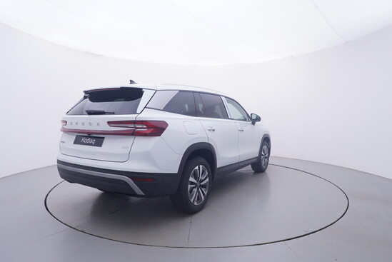 ŠKODA Kodiaq Selection 2.0 TDI 4x4 142 kW_5