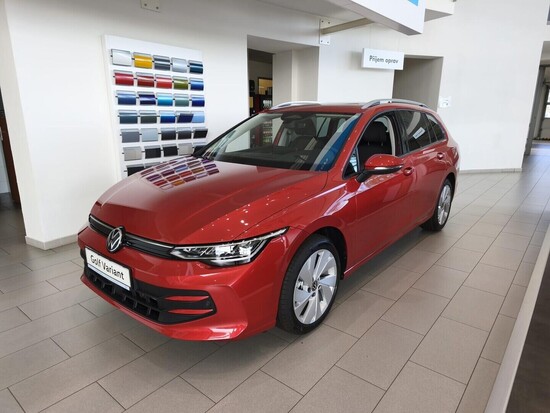 VOLKSWAGEN Golf Variant People 1,5 eTSI 7DSG mHEV 110 kW_1