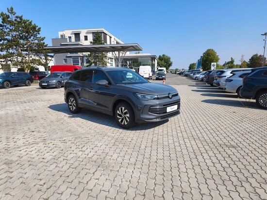 VOLKSWAGEN Tiguan People 1,5 eTSI mHEV 96 kW_3