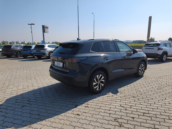 VOLKSWAGEN Tiguan People 1,5 eTSI mHEV 96 kW_5