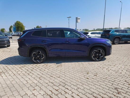 VOLKSWAGEN Tayron R-Line People 2,0 TDI 4MOT 142 kW_4