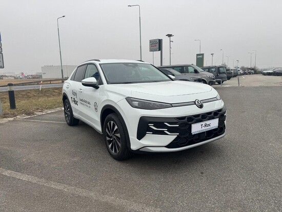 VOLKSWAGEN T-Roc Life 1,5 eTSI 110 kW 7DSG_3